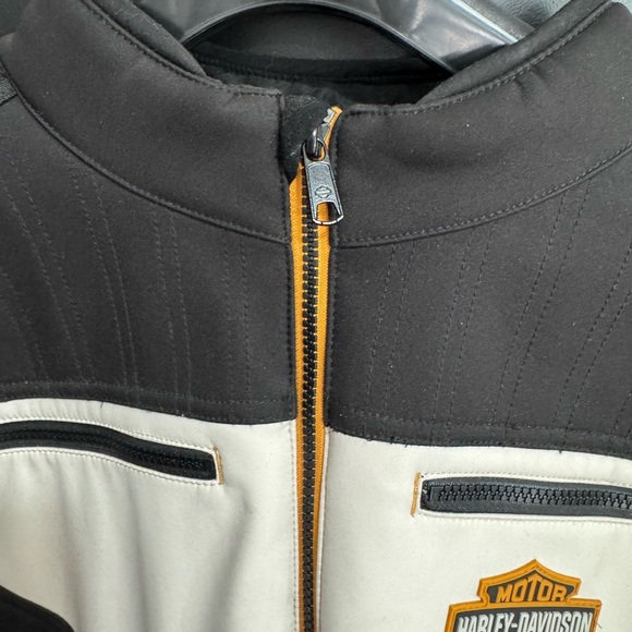Harley-Davidson Two-Tone Riding Jacket - Picture 10 of 11